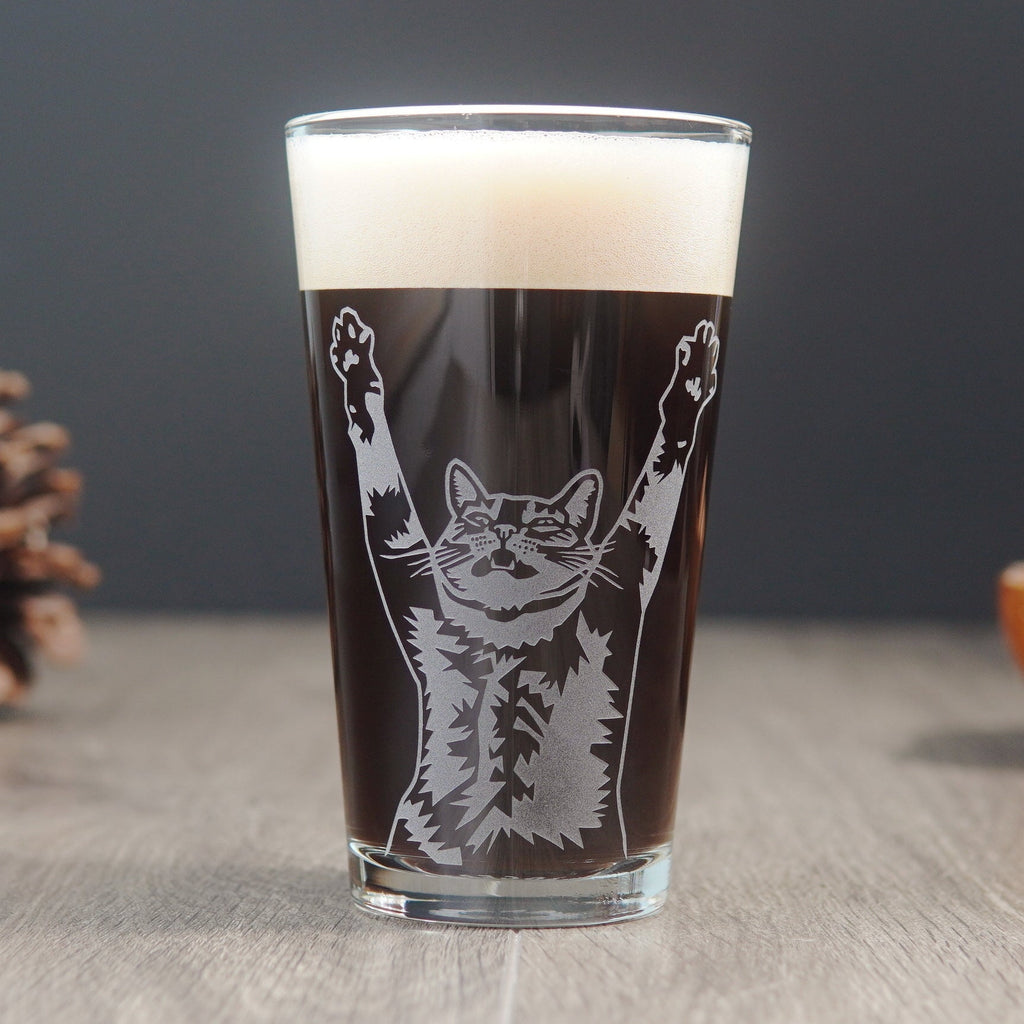 Stretch Cat Beer Pint Glass